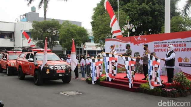Panglima TNI dan Kapolri Luncurkan Gerakan Mobil Masker untuk Malang Raya_613ed63d14dd5.jpeg